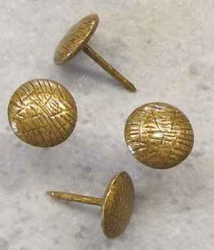 Polsternägel 1526 1/2 Altgold gefleckt