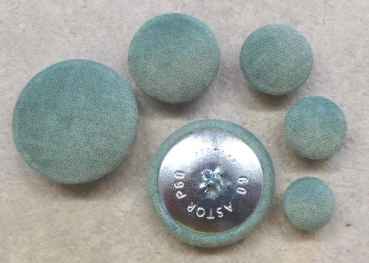Polsterknöpfe mit Haken Mikrofaser bezogen