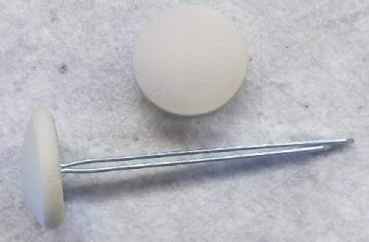 Polsterknöpfe mit Splint Leder Ghiaccio (Eis)