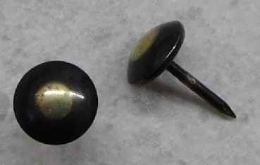 Polsternagel 100 1/3-3 bronce-renaissance geschliffen