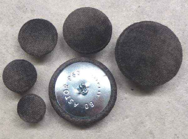 Polsterknöpfe mit Haken Mikrofaser bezogen