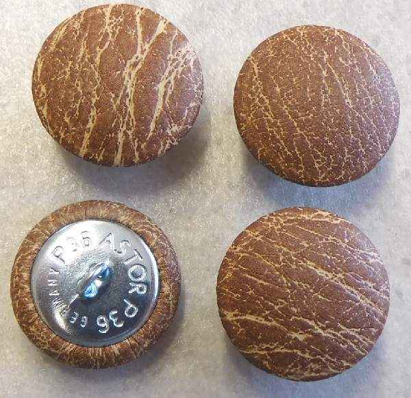 Polsterknöpfe Kunstleder bezogen