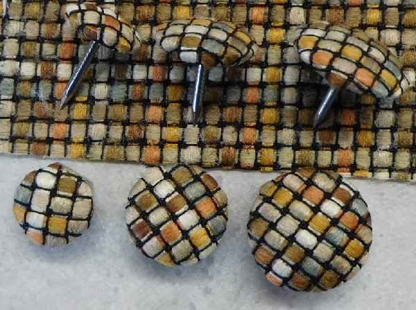 Polsterknöpfe mit Nagel Polsterwebstoff 603