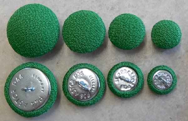 Polsterknöpfe mit Haken Kreppgewebe 902