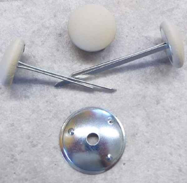 Polsterknöpfe mit Splint Leder Ghiaccio (Eis)