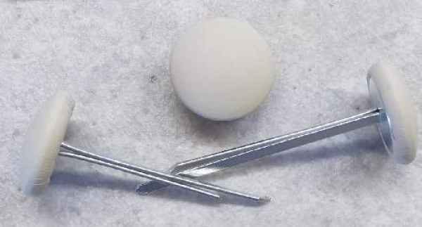 Polsterknöpfe mit Splint Leder Ghiaccio (Eis)