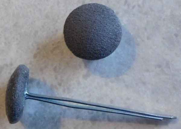Polsterknöpfe mit Splint Grau