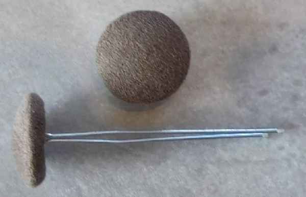 Polsterknöpfe mit Splint Karibu