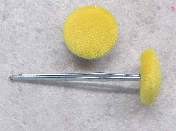 Polsterknöpfe mit Splint Gelb