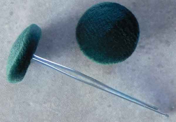 Polsterknöpfe mit Splint Moos